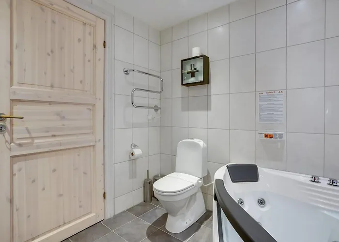 בית נופש Perttu - 3-5km From The Sea By Interhome *